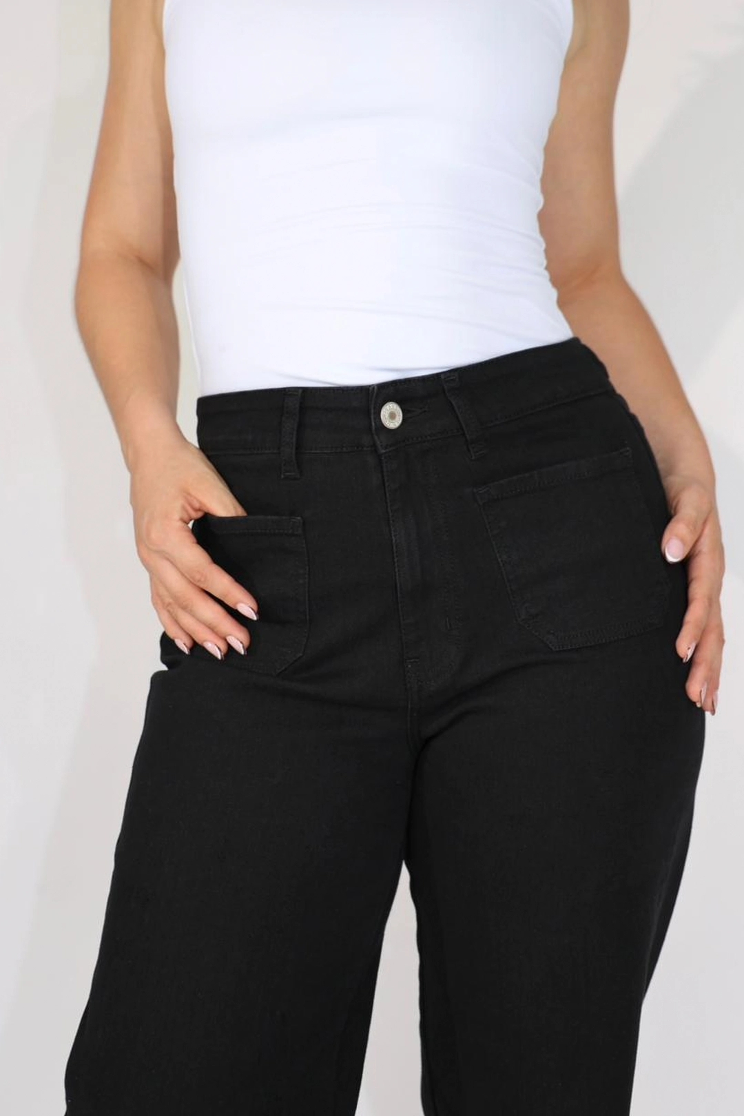 STRAIGHT POCKET TRUE BLACK