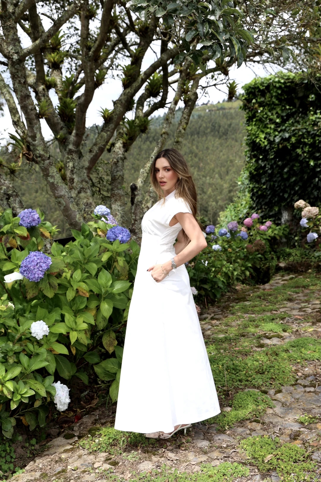 DALIA DRESS BEIGE